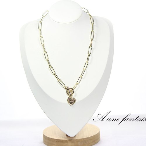 Collier doré coeur