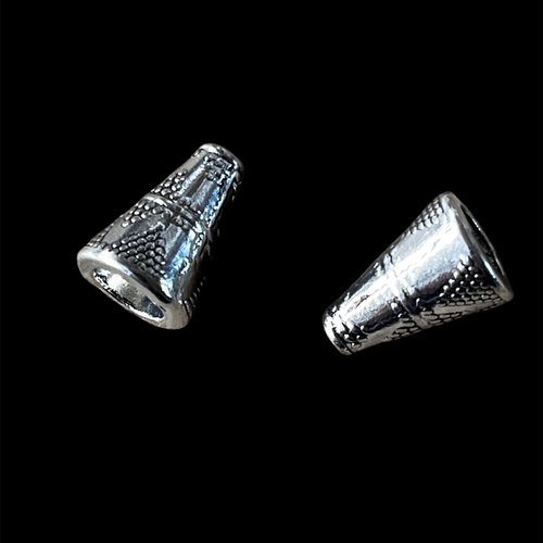 Calotte cône,métal argent,11mm x 9mm ,lot de 40 pcstaille de trou:2mm