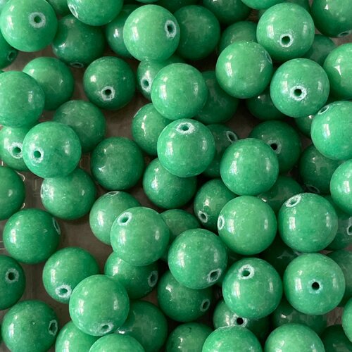 Perle jade mashan naturelle,ronde,teint vert prairie ,10 mm,vendu par 10