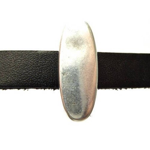 Passe cuir petit ovale  plein en métal argenté pour cuir 10 mm