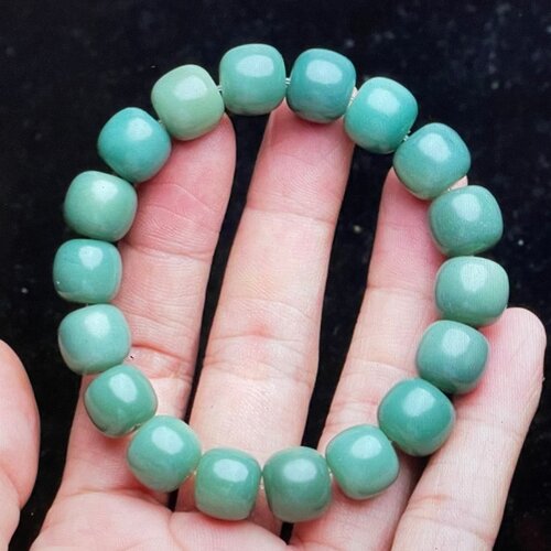 Perles graine sculp,vert,bouddhiste,tibet,mala,12 mm ,lot de 4