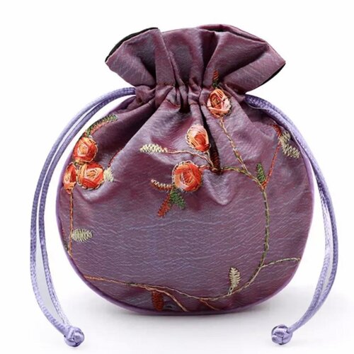 Pochette cadeau satin brodé violet,11 cm sur 13 cm