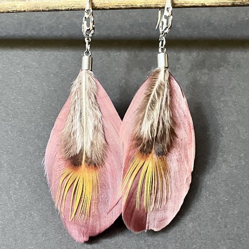Boucle d'oreille plume,amérindienne