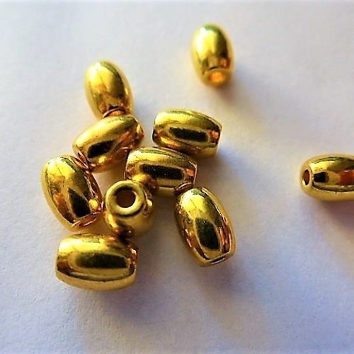 20 perles dorées vintage olive 6 x 4 mm