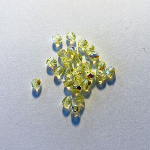 25 perles cristal ab bohême à facettes 4 mm jonquille pour créations bijoux, loisirs créatifs et manuelles