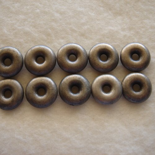 10 perles rondelles épaisses 20 x 5 mm en ccb argent vieilli, années 70 vintages pe 38 pour créations bijoux et divers 