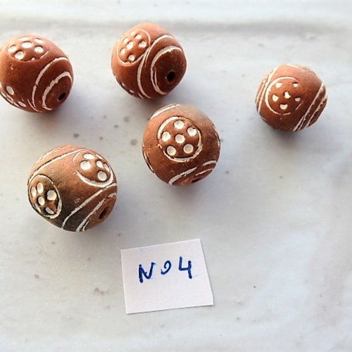Perles terre d'argile 12/15 mm lot de 5 motifs ethniques pe 58-4 faites mains 