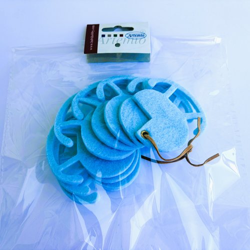 Lot de 8 berceaux en feutrine couleur bleu ciel