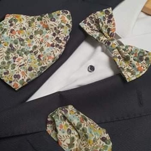 Hommes Classique Noeud Papillon & 6cm Cravate Etroite Mince & Mouchoir 3 en 1 set Uni Couleur 