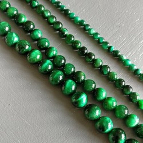 Lot de 10 perles d'agathe verte rondes en pierre naturelle 8 mm.
