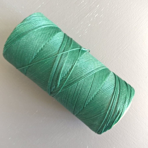 10 mètres fil macramé ciré linhasita  - polyester 0,8 mm d'épaisseur.  pour macramé, bijoux. dark green réf 87