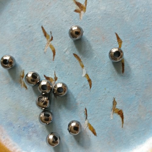 Lot de 20 perles à gros trou gunmétal de 5 mm de diamètre extérieur.