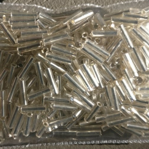 10 grammes perles de rocaille tubes argentées en verre 6.5 mm x 2 mm