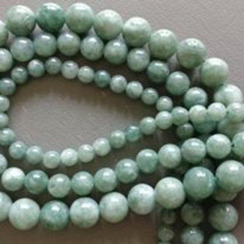 Lot de 10 perles de jade de birmanie rondes en pierre 10 mm.