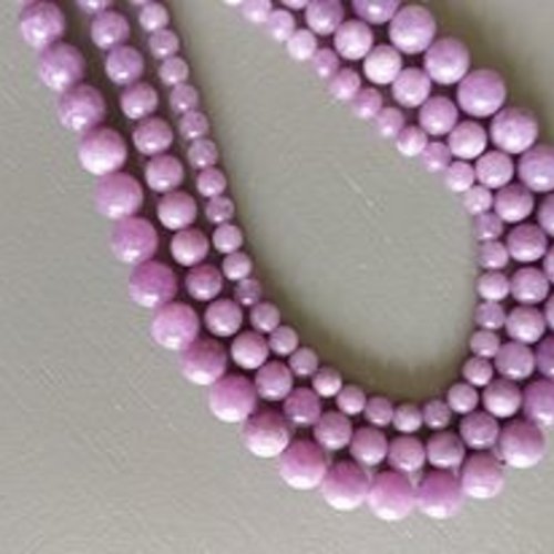 Lot de 10 perles de jaspe lilas rondes en pierre 8 mm.