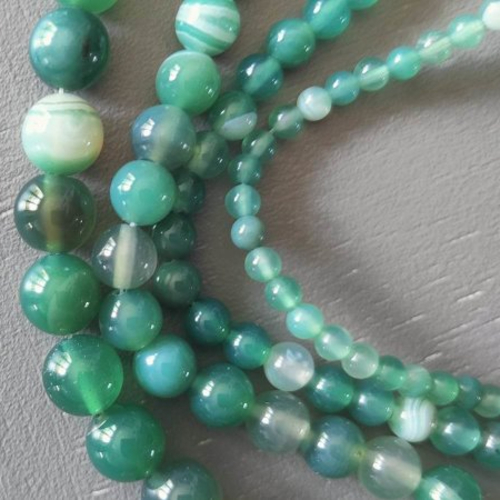 Lot de 10 perles d agate verte rondes en pierre naturelle 6 mm.
