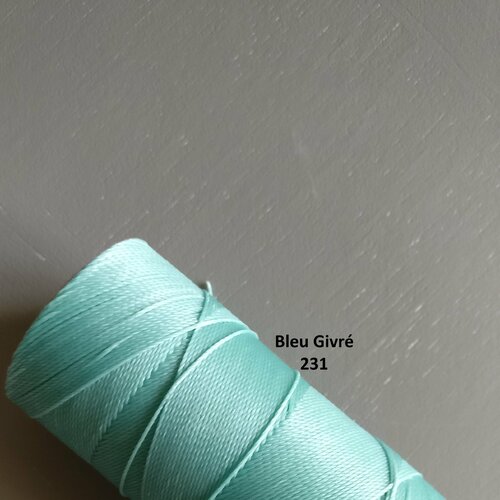 10 mètres fil macramé ciré linhasita  - polyester 0,8 mm d'épaisseur.  pour macramé, bijoux. bleu givré réf 231