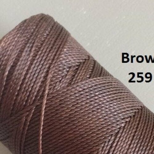 10 mètres fil macramé ciré linhasita -polyester 1 mm d'épaisseur.  pour macramé, bijoux.  brown réf 259