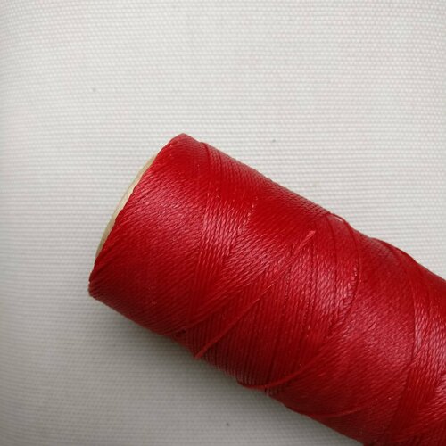10 mètres fil macramé ciré linhasita  - polyester 0,8 mm d'épaisseur.  pour macramé, bijoux. red christmas réf 233