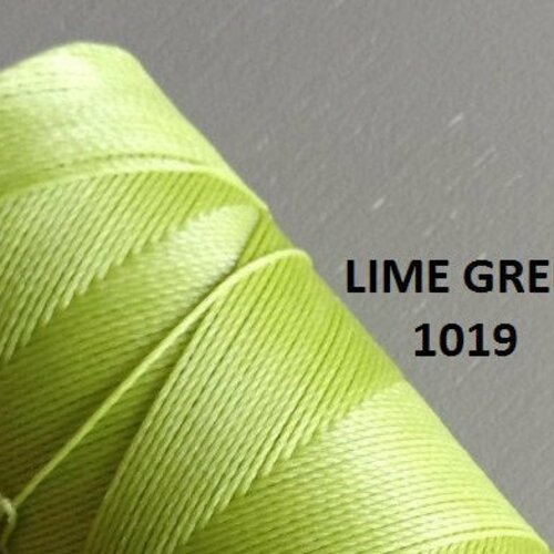 10 mètres fil macramé ciré linhasita  - polyester 0,8 mm d'épaisseur. pour macramé, bijoux. lime green réf 1019