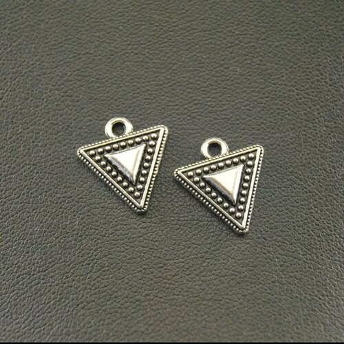 Lot de 2 breloques pendentif triangle retro, argent tibétain, 14 x 12 mm, sans plomb, sans nickel, trou 2 mm