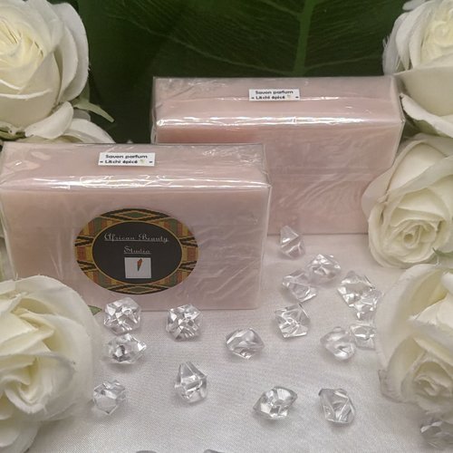 Savon artisanal parfum "litchi épicée"