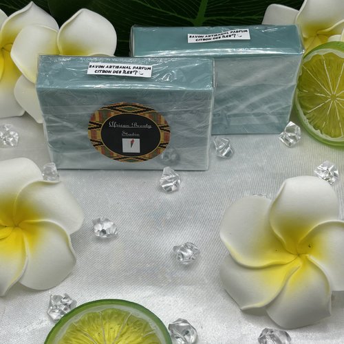 Savon artisanal parfum "citron des îles"