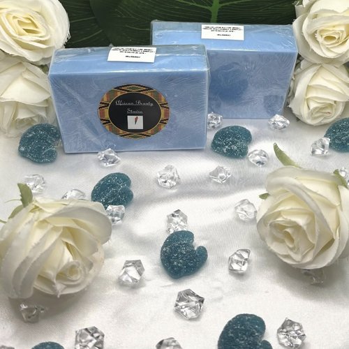 Savon artisanal parfum "bonbon schtroumpf"