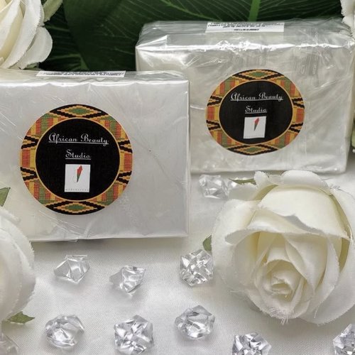 Savon artisanal parfum "poudre de bébé"