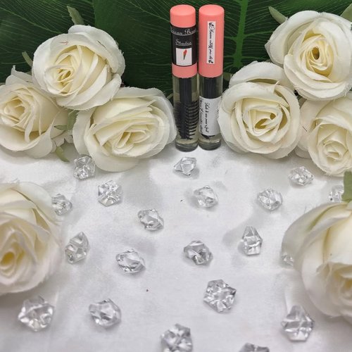 Mascara nutritif pour cils naturels (à l'huile de pépin de raisin"