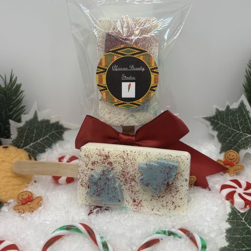 Savon artisanal de noel parfum "cabane de noel"