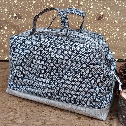 Vanity, trousse de toilette etoile noire et beige