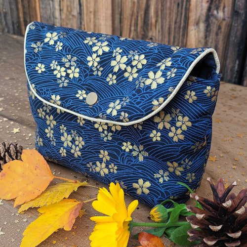 Trousse à maquillage à rabat