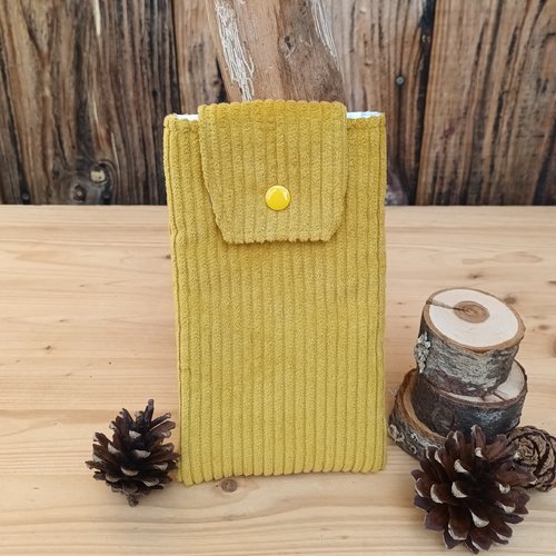 Etui telephone velours cotele moutarde