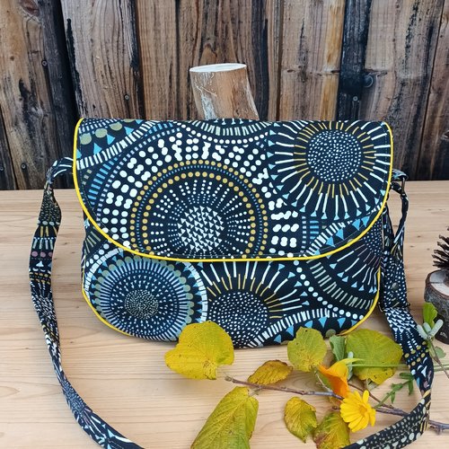 Sac besace noir et jaune , sac à main