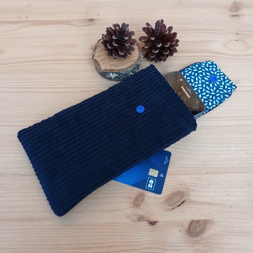 Etui telephone velours cotele marine