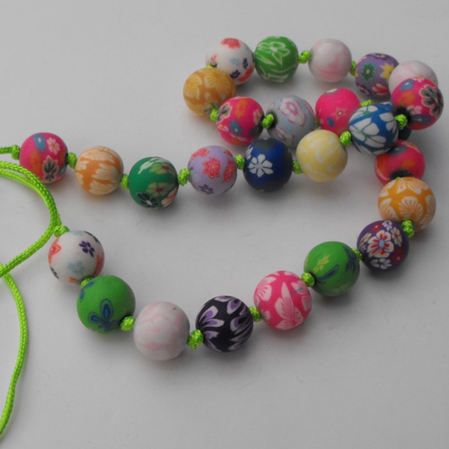 Collier perles fimo cl.0801
