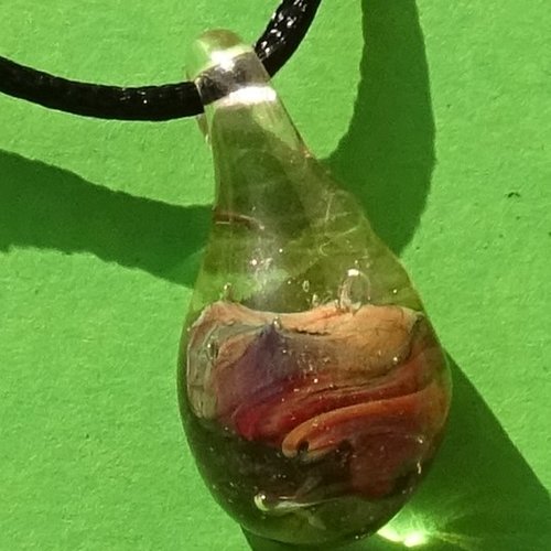 Pendentif perle d'art, lampwork,murano, verre filé cl.1092