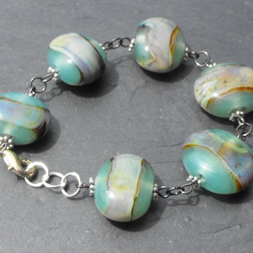 Bracelet perles en verre filé bracel.0620