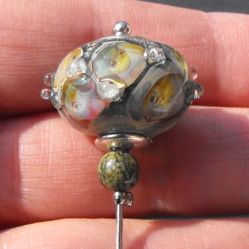 Broche fibule en verre filé broch.0135