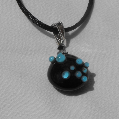 Pendentif verre filé cl.0610
