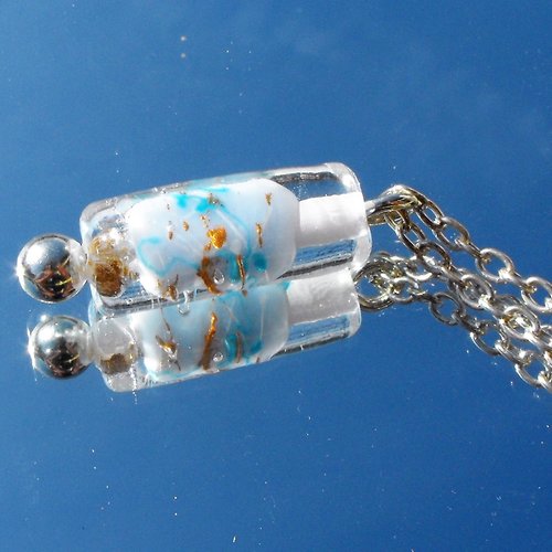 Pendentif verre filé cl.0857