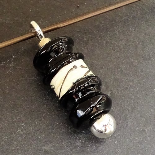 Pendentif perle d'art en verre filé cl.0990