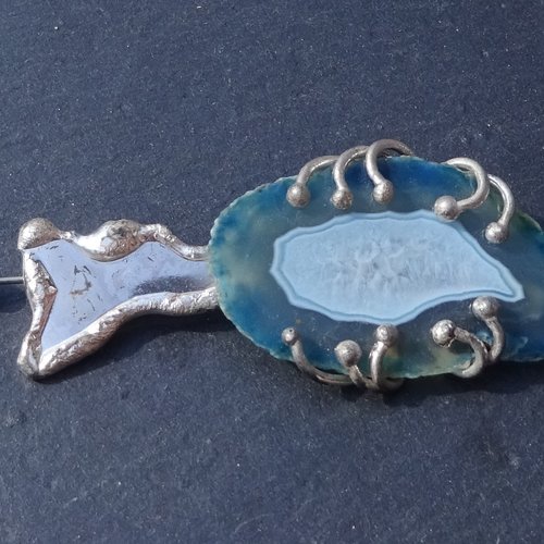 Broche fibule en pierre de gemme broch.0235