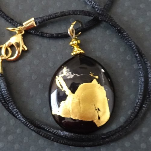 Pendentif perle d'art, lampwork,murano, verre filé cl.1058