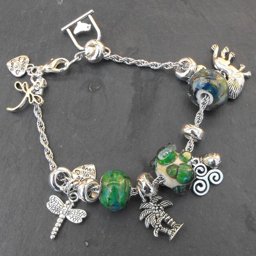 Bracelet charme perles en verre filé bracel.0598
