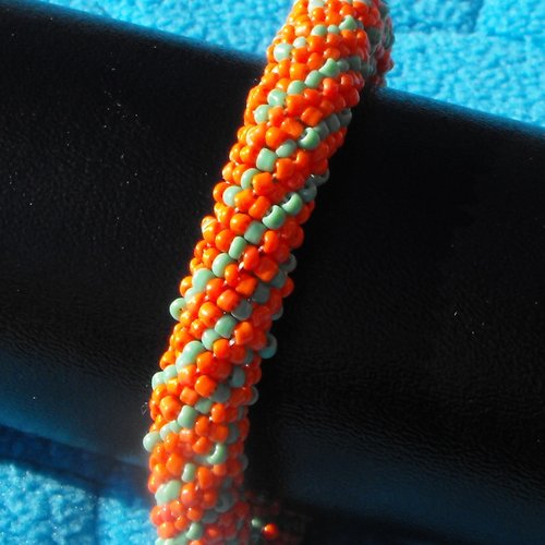 Bracelet tissé bracel.0568