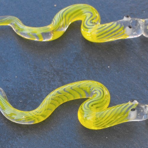 Lot de serpents en verre perl.2563