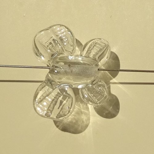 Perle papillon en verre filé perl.3657
