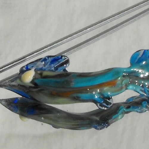 Perle poisson en verre filé perl.0519
